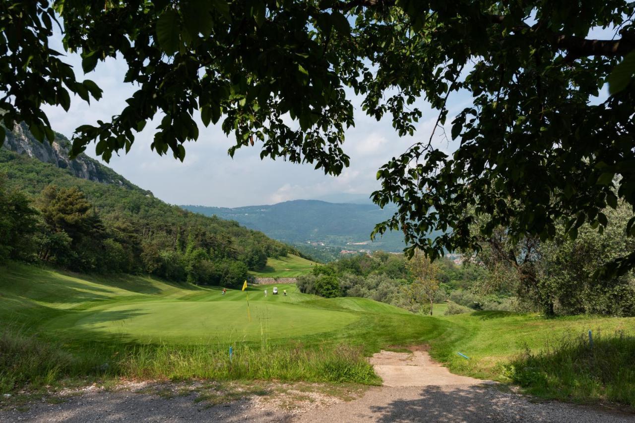 Golf Ca Degli Ulivi Hotel 4*